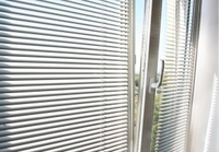 Горизонтальные металлические жалюзи